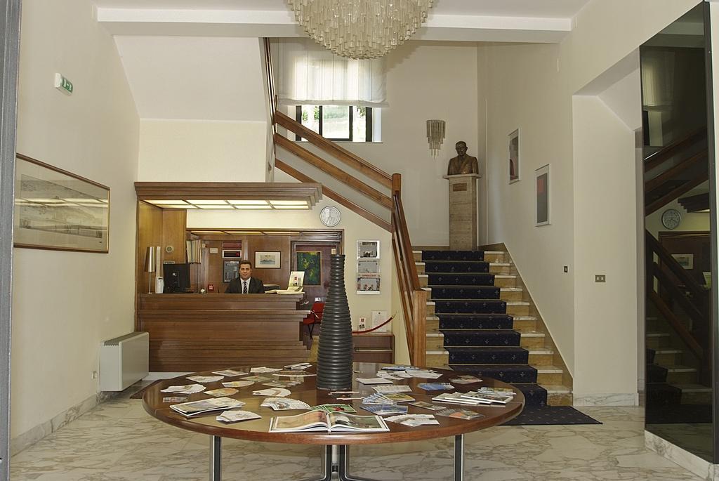 Hotel Mediterraneo Chianciano Terme Eksteriør billede