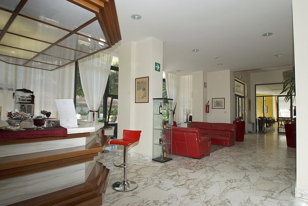 Hotel Mediterraneo Chianciano Terme Eksteriør billede