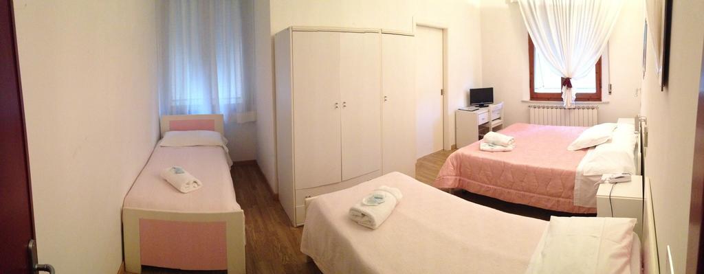 Hotel Mediterraneo Chianciano Terme Værelse billede